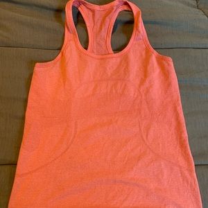 Size 10 lululemon swiftly razor back tank